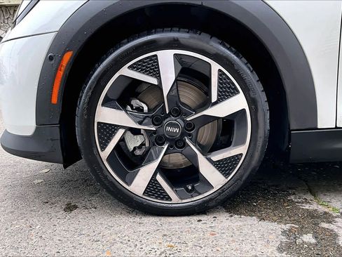 Used 2025 MINI Cooper S image 12