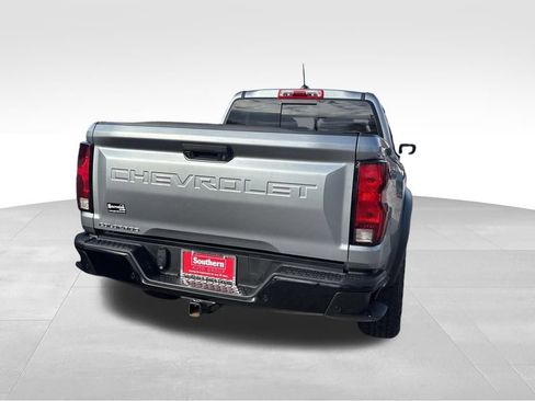 Used 2025 Chevrolet Colorado Trail Boss image 14