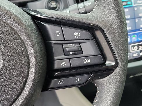 Certified 2025 Subaru Forester Premium AWD/4WD image 28