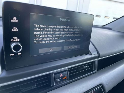 Used 2025 Honda Pilot EX-L image 38