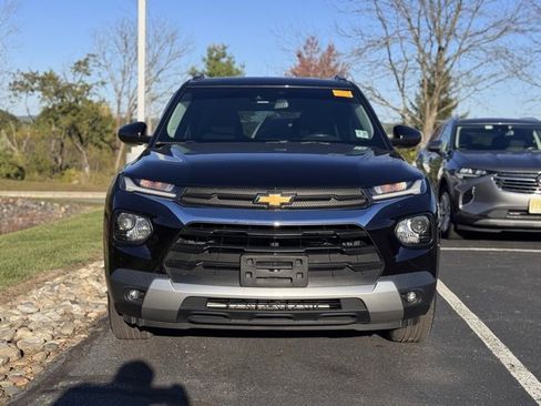 Certified 2022 Chevrolet TrailBlazer LT w/ Convenience Package image 3