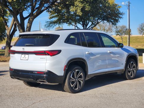 New 2026 Buick Enclave Sport Touring w/ Power Package image 4