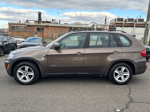 Used 2012 BMW X5 xDrive35i image 4