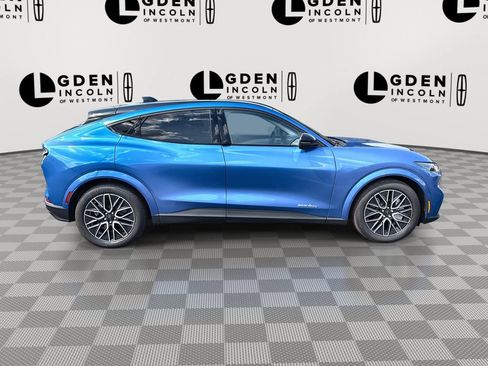 Used 2025 Ford Mustang Mach-E Premium AWD/4WD image 9