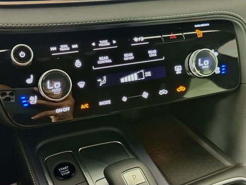Certified 2026 INFINITI QX60 Sport w/ Dark Cargo Package AWD/4WD image 20