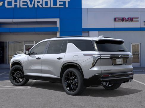 New 2026 Chevrolet Traverse RS w/ LPO, Floor Liner Package FWD image 3