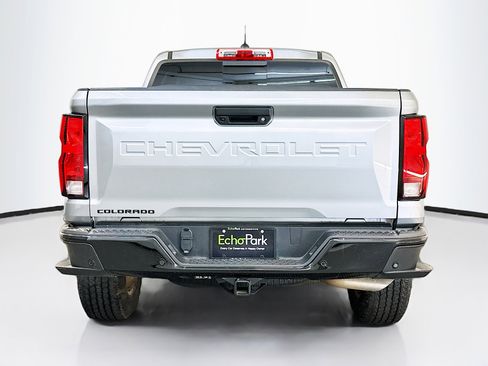 Used 2025 Chevrolet Colorado Trail Boss image 7