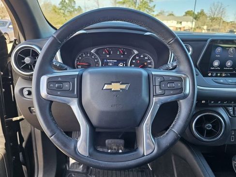 Used 2019 Chevrolet Blazer LT image 22