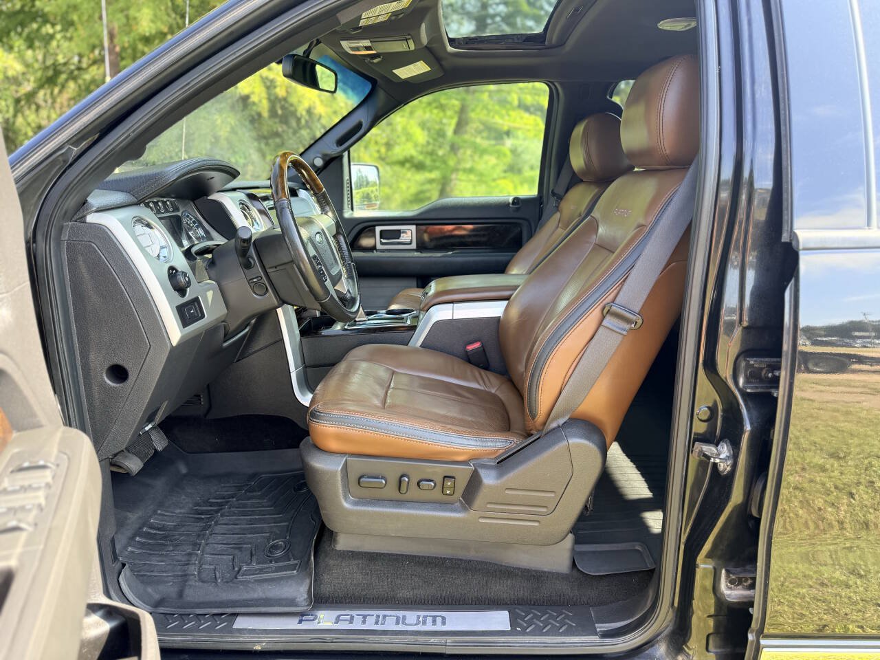Used 2013 Ford F150 Platinum AWD/4WD image 15