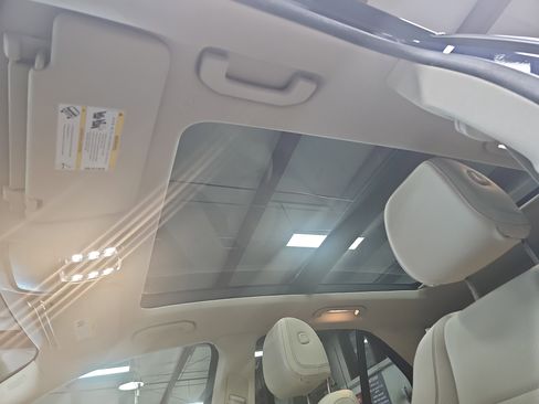 Used 2020 Mercedes-Benz GLE 350 4MATIC image 31