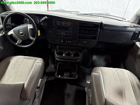 Used 2019 Chevrolet Express 3500 LS image 6