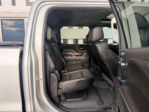Used 2018 GMC Sierra 1500 Denali w/ Denali Ultimate Package AWD/4WD image 28