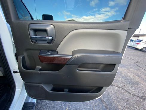 Used 2018 GMC Sierra 1500 SLT w/ SLT Premium Package image 14