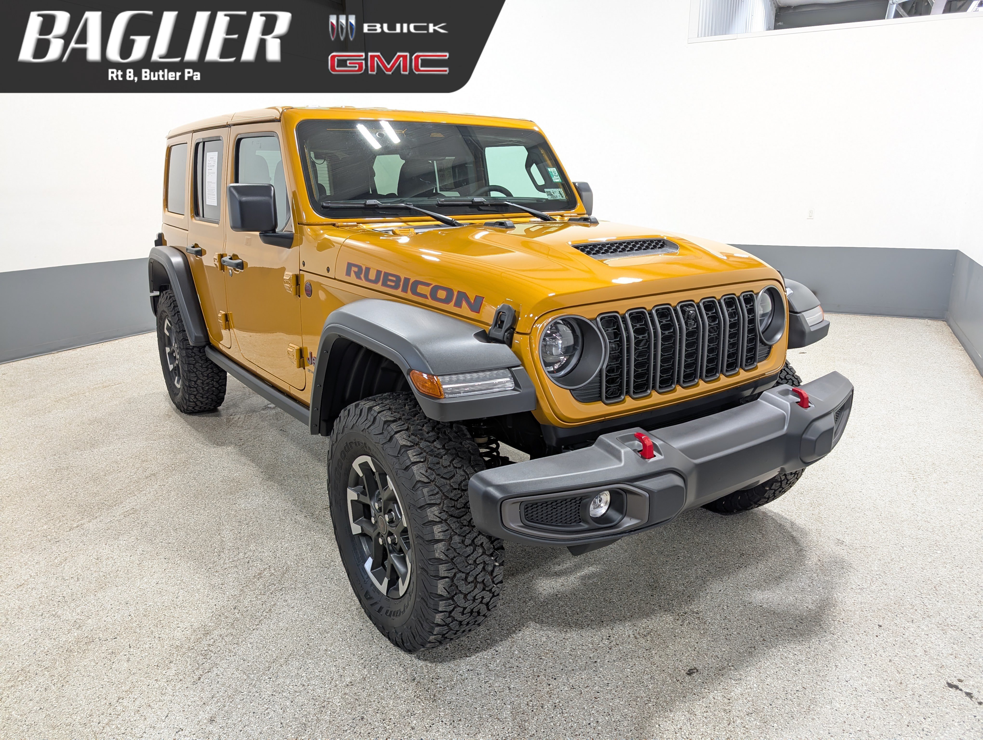 Used 2026 Jeep Wrangler Unlimited Rubicon AWD/4WD image 1