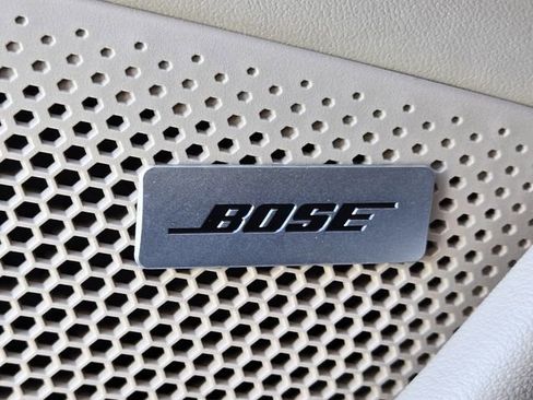 Used 2020 Porsche Taycan 4S image 25