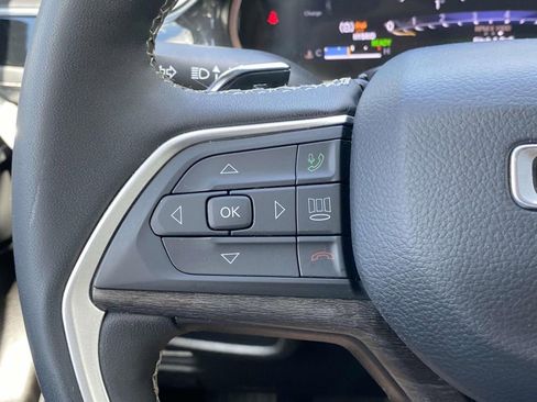 Used 2024 Jeep Grand Cherokee Limited 4xe image 24