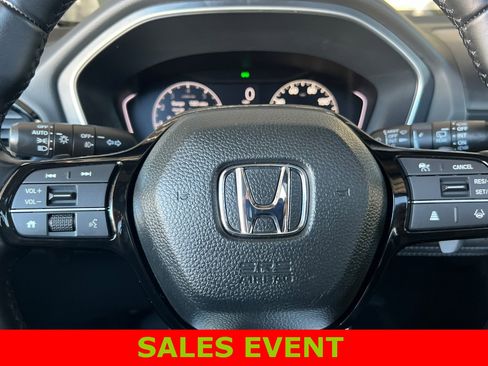 Used 2024 Honda Pilot Touring image 24