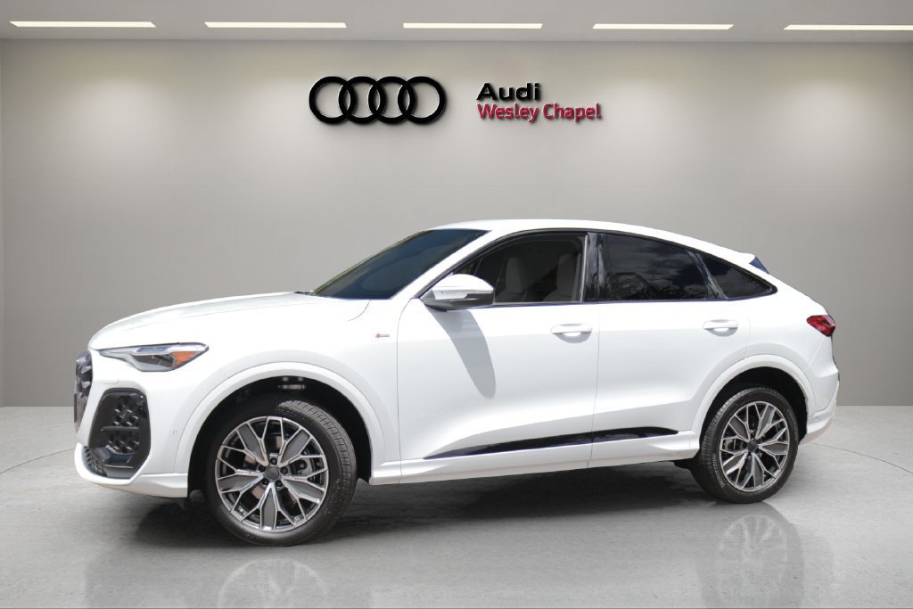 New 2026 Audi Q5 Premium Plus AWD/4WD image 1