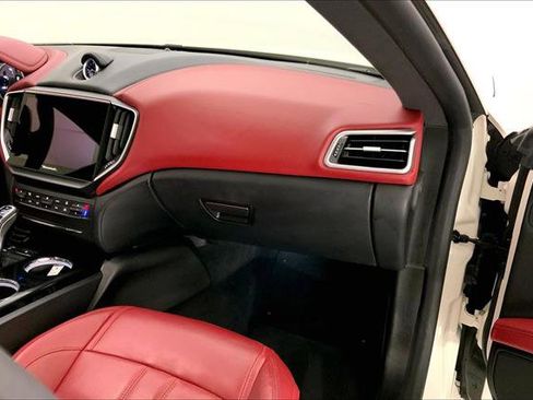 Used 2021 Maserati Ghibli S GranSport Q4 image 23