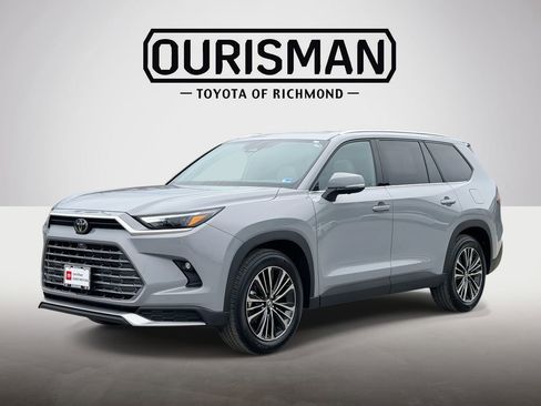 Certified 2025 Toyota Grand Highlander AWD Hybrid image 24