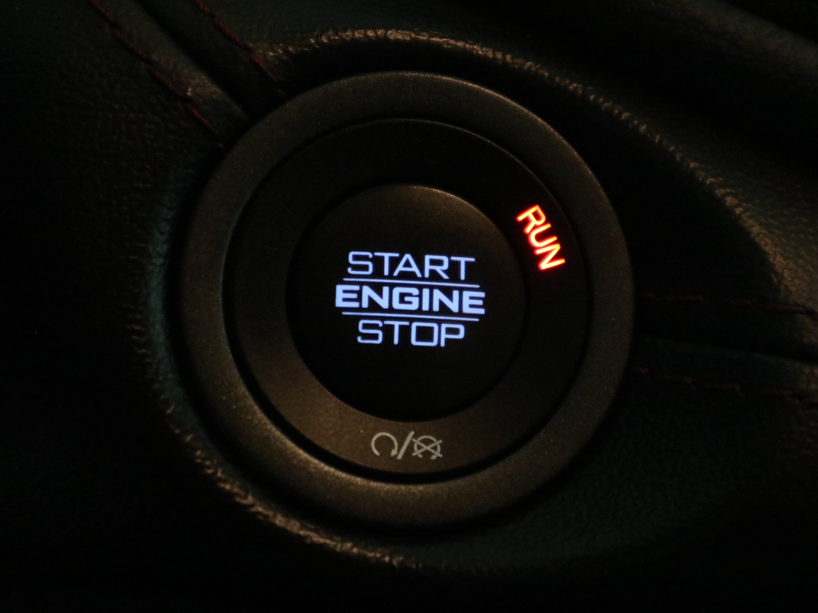 Used 2021 Dodge Durango R/T w/ Blacktop Package AWD/4WD image 30