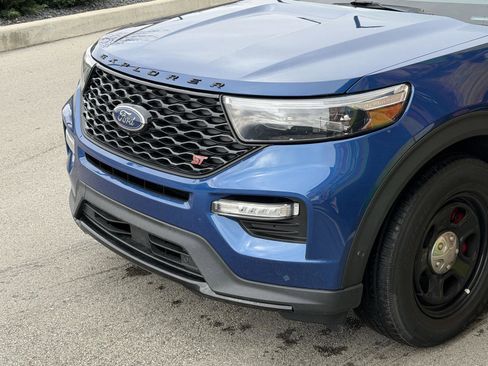 Used 2022 Ford Explorer ST w/ Equipment Group 401A image 6