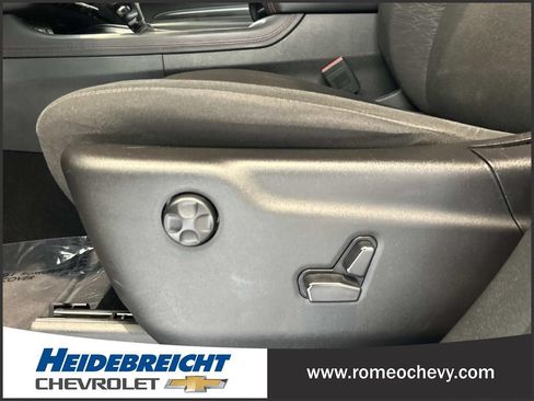 Used 2023 Dodge Durango GT AWD/4WD image 13