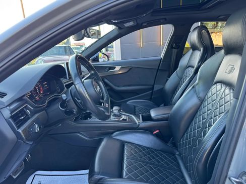 Used 2019 Audi S4 Premium Plus w/ Premium Plus Package AWD/4WD image 16
