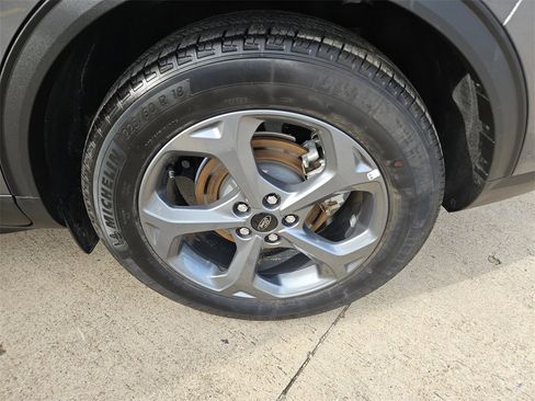 Used 2025 Ford Escape ST-Line image 28