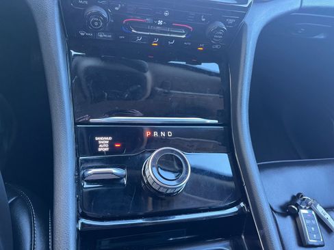 Used 2023 Jeep Grand Cherokee L Limited image 42