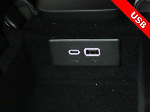 Used 2025 Chevrolet Corvette Stingray Coupe w/ 1LT image 26