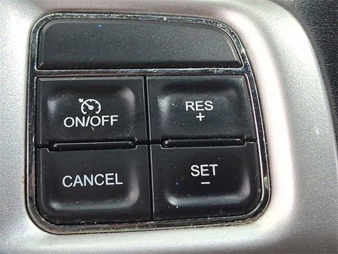 Used 2019 Dodge Grand Caravan GT image 21