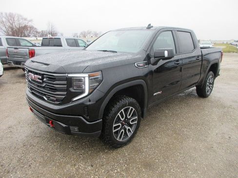 New 2026 GMC Sierra 1500 AT4 w/ AT4 Premium Package image 11