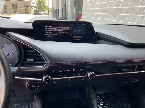 Used 2025 MAZDA MAZDA3 s AWD/4WD image 29