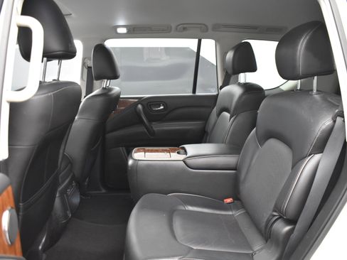 Used 2018 INFINITI QX80 4WD image 16