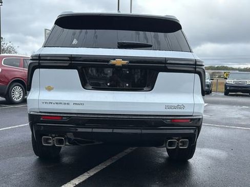 New 2026 Chevrolet Traverse High Country image 6
