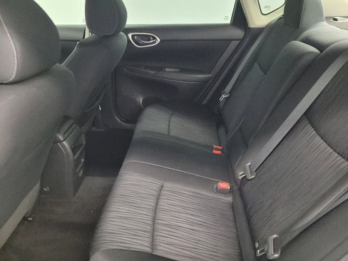 Used 2019 Nissan Sentra SV w/ Special Edition Package FWD image 18