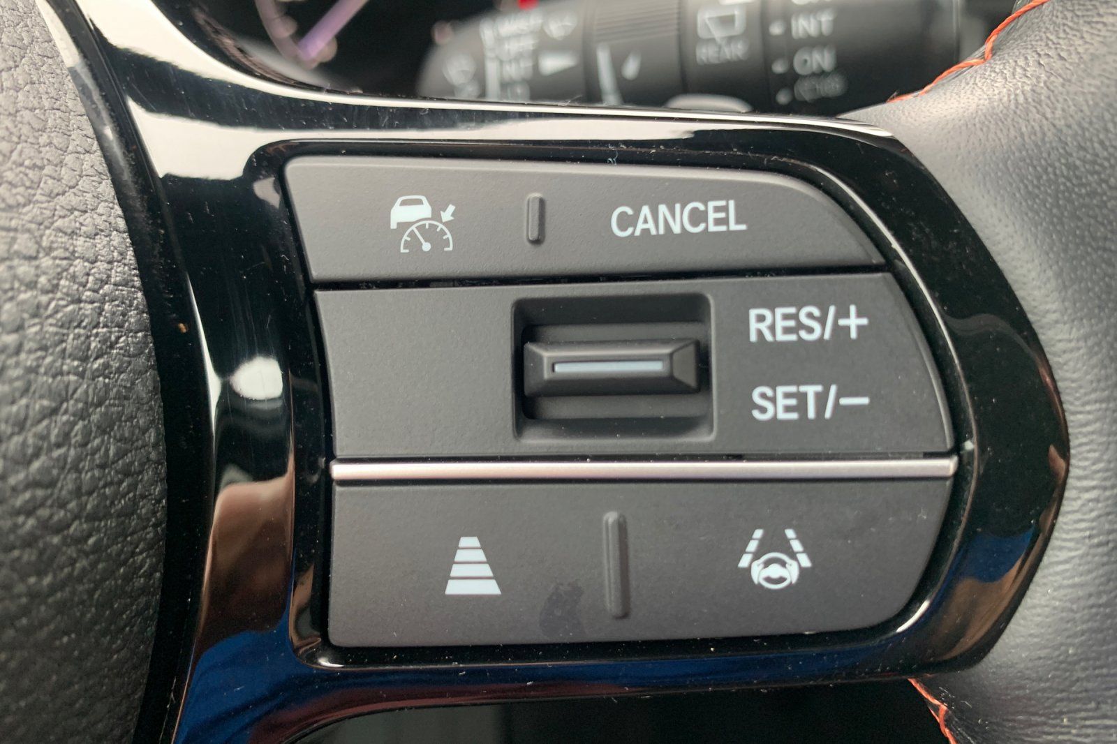Used 2024 Honda Pilot TrailSport image 31