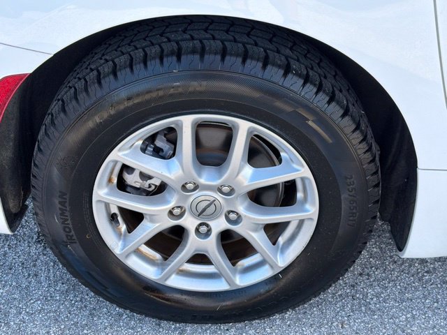 Used 2022 Chrysler Voyager LX FWD image 10