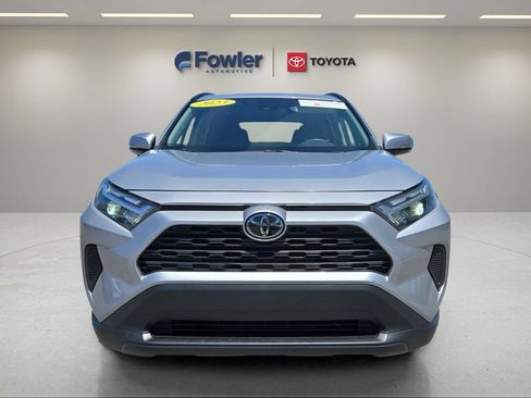 Used 2023 Toyota RAV4 XLE FWD image 2