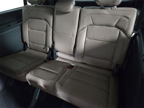 New 2025 Lincoln Navigator L Black Label image 15