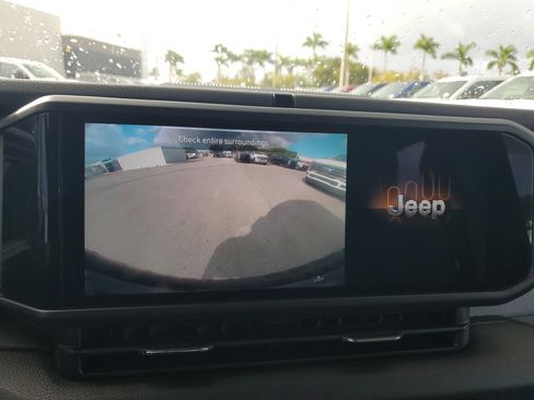 Used 2024 Jeep Wrangler Sport image 10