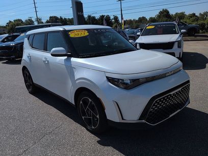 Used 2023 Kia Soul EX