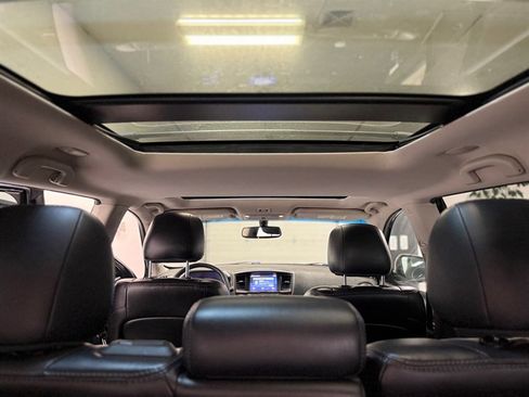 Used 2015 Nissan Pathfinder Platinum image 23