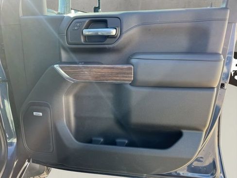 Used 2022 Chevrolet Silverado 3500 High Country w/ Z71 Off-Road Package AWD/4WD image 14