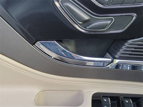 Certified 2022 Lincoln Corsair FWD image 27