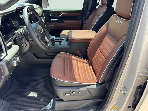 New 2026 GMC Sierra 1500 Denali Ultimate AWD/4WD image 8