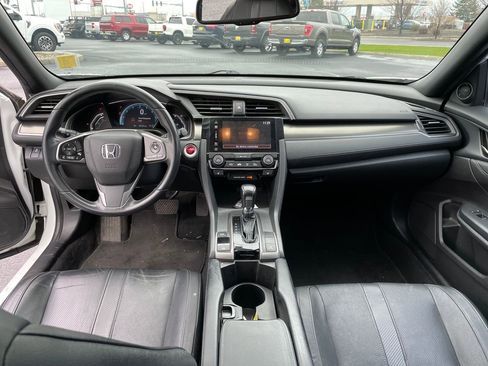 Used 2018 Honda Civic EX-L image 12