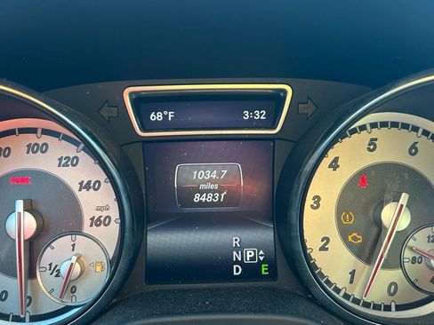 Used 2015 Mercedes-Benz CLA 250 w/ Premium 1 Package image 19