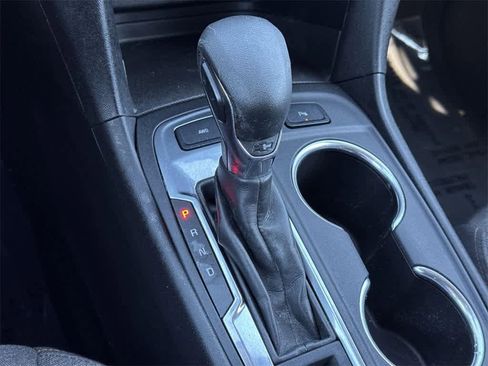 Used 2022 Chevrolet Equinox LT image 17